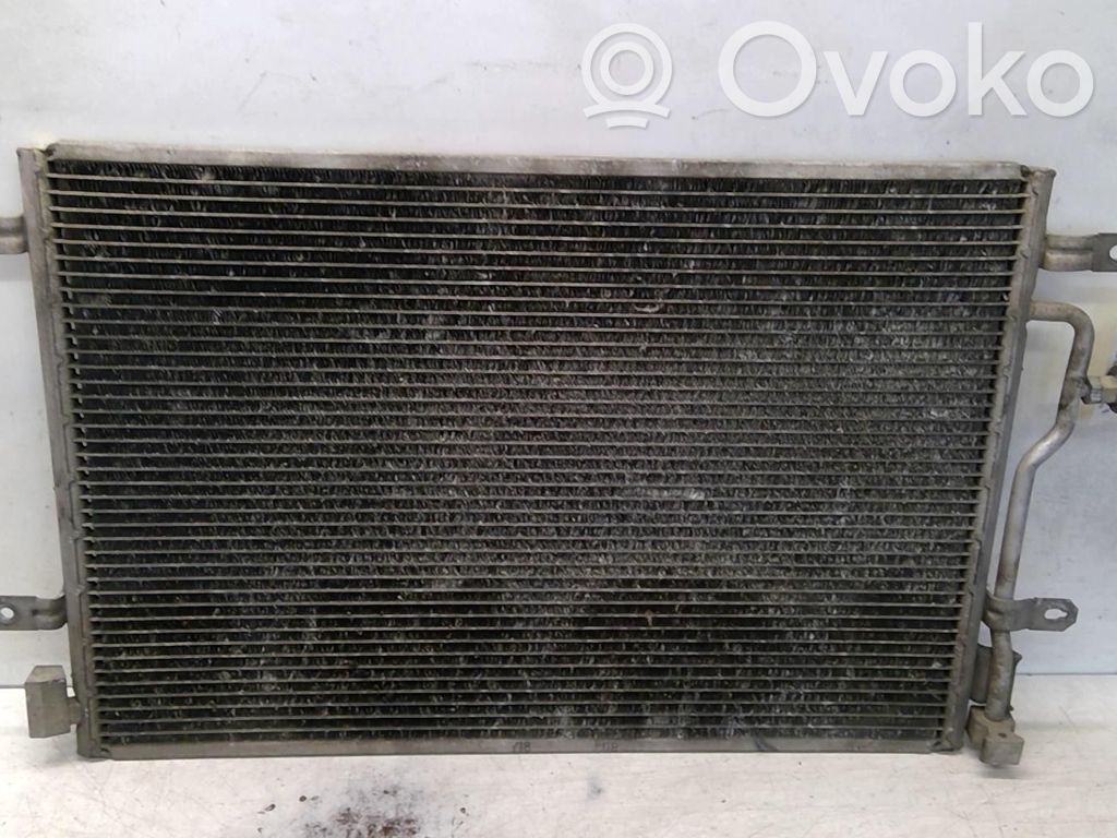Audi A4 S4 B6 8E 8H Radiator răcire A/C (condensor) 