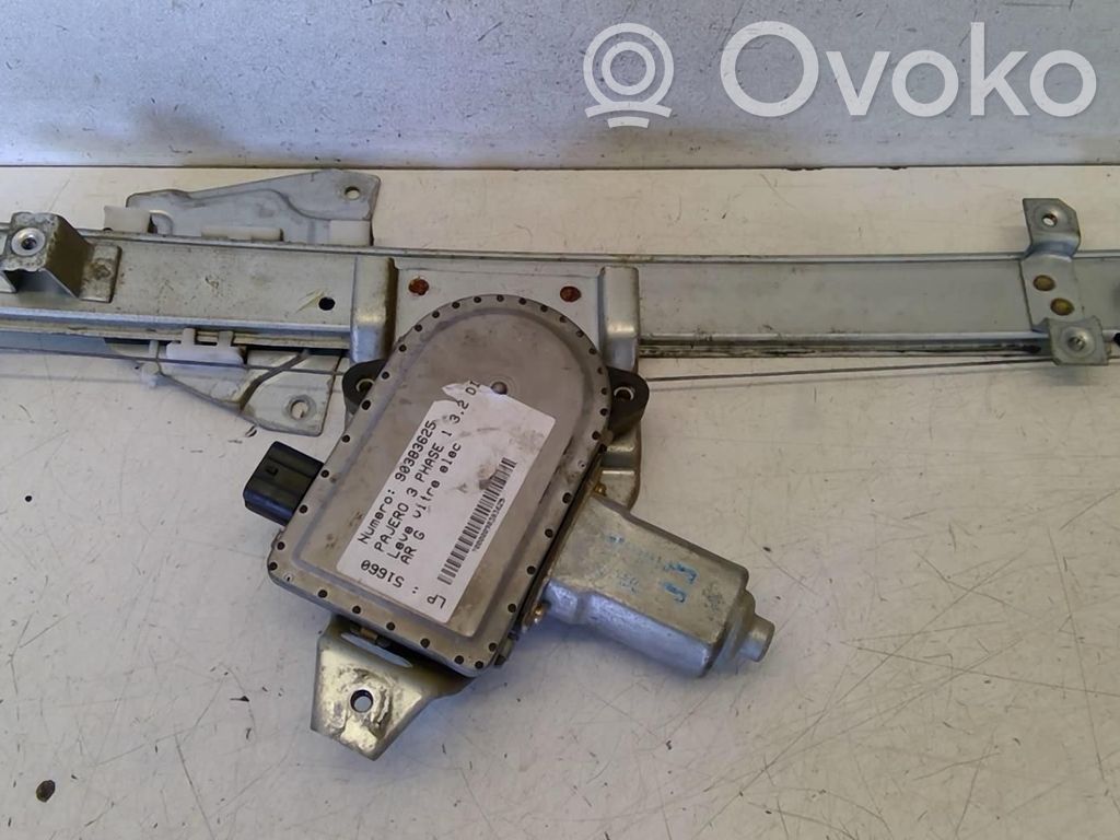 Mitsubishi Pajero Macara geam ușă spate cu motor 