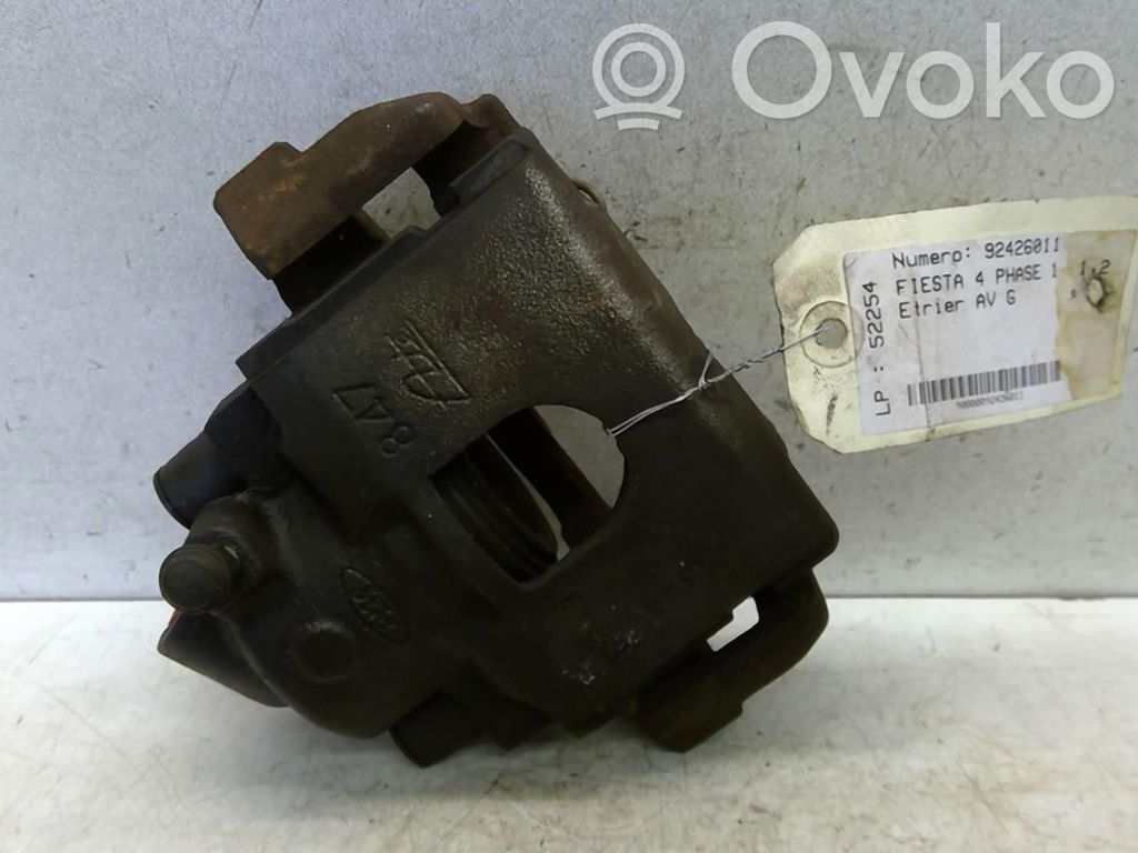 Ford Fiesta Zacisk hamulcowy przedni 