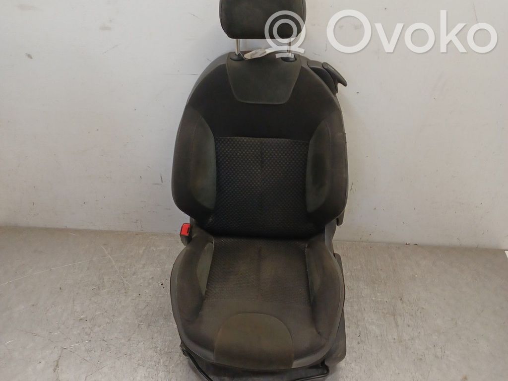 Citroen DS3 Asiento delantero del conductor 