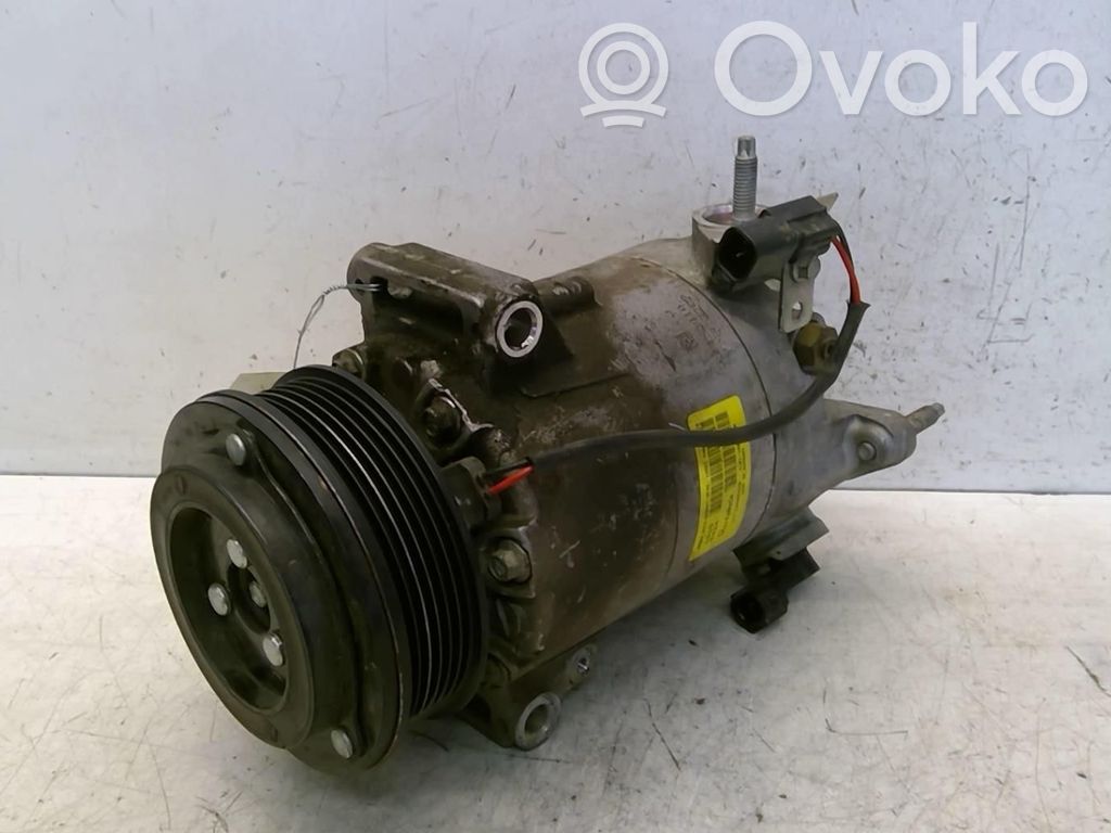 Ford Fiesta Ilmastointilaitteen kompressorin pumppu (A/C) 