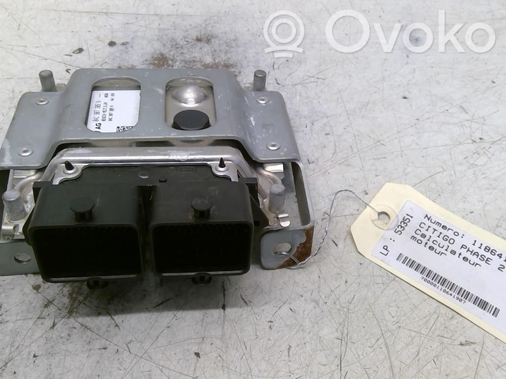 Engine control unit/module   04C906020EC120