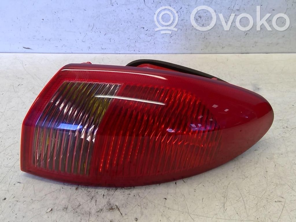 Alfa Romeo 147 Lampă spate în caroserie 