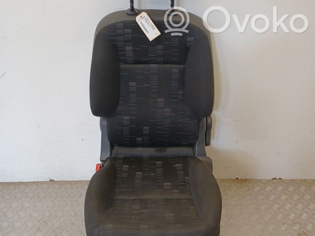 Citroen Berlingo Kuljettajan istuin 
