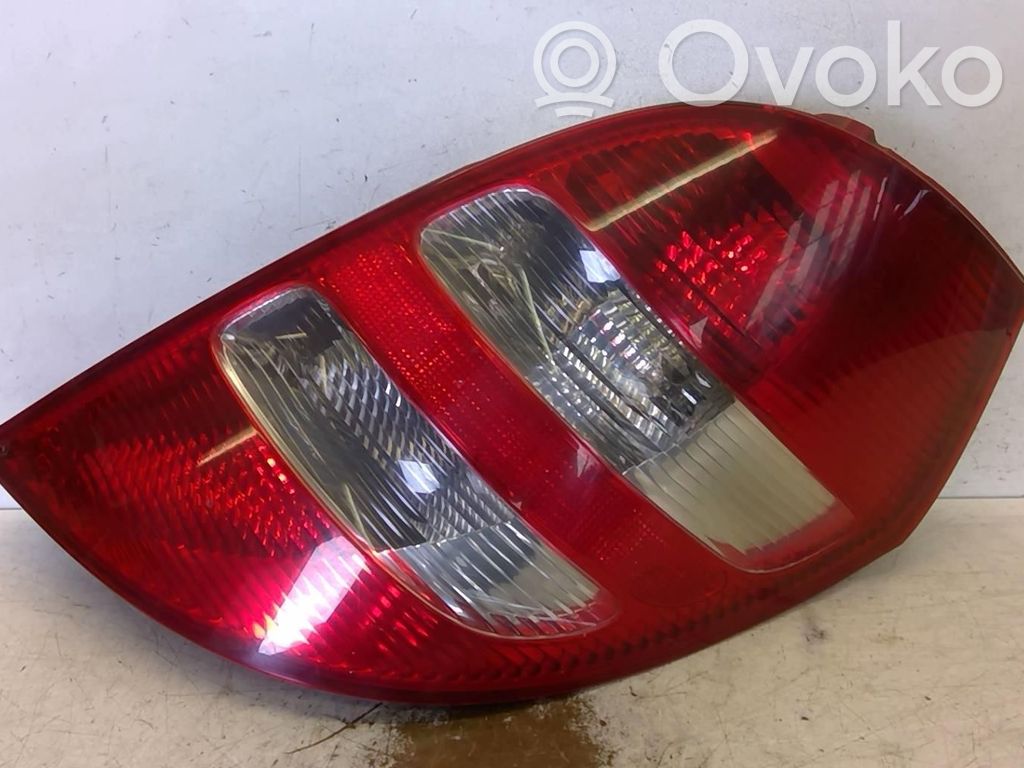 Mercedes-Benz A W169 Lampă spate în caroserie 