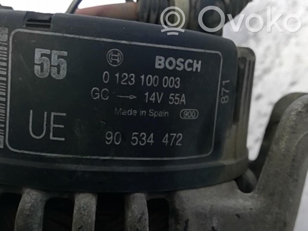 Opel Corsa B Alternador 
