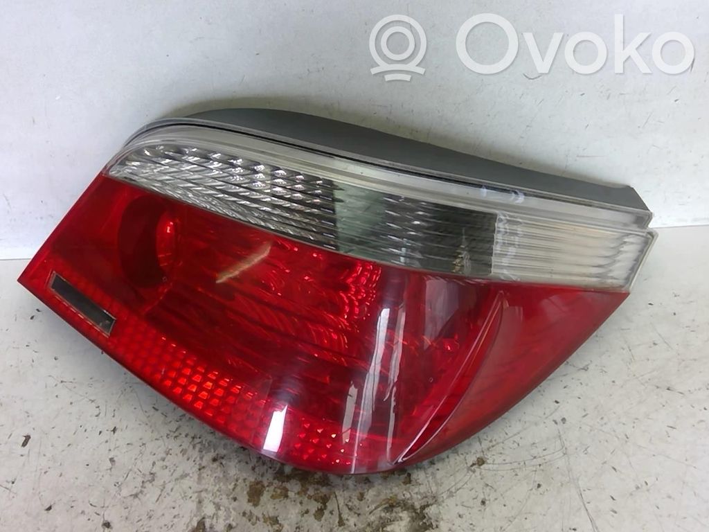 Rear/tail lights   63217361592