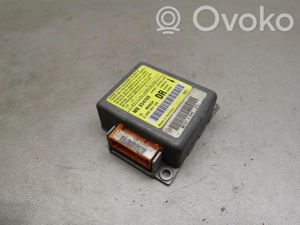 Mitsubishi Carisma Airbag control unit/module 