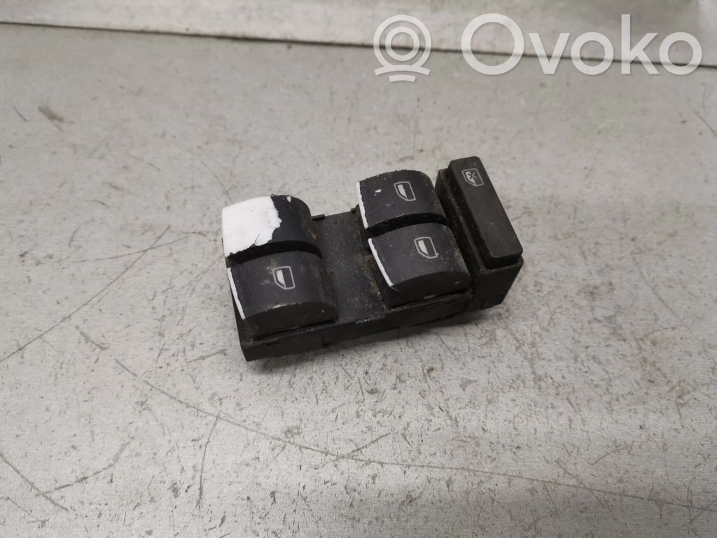 Audi A4 S4 B6 8E 8H Interrupteur commade lève-vitre 