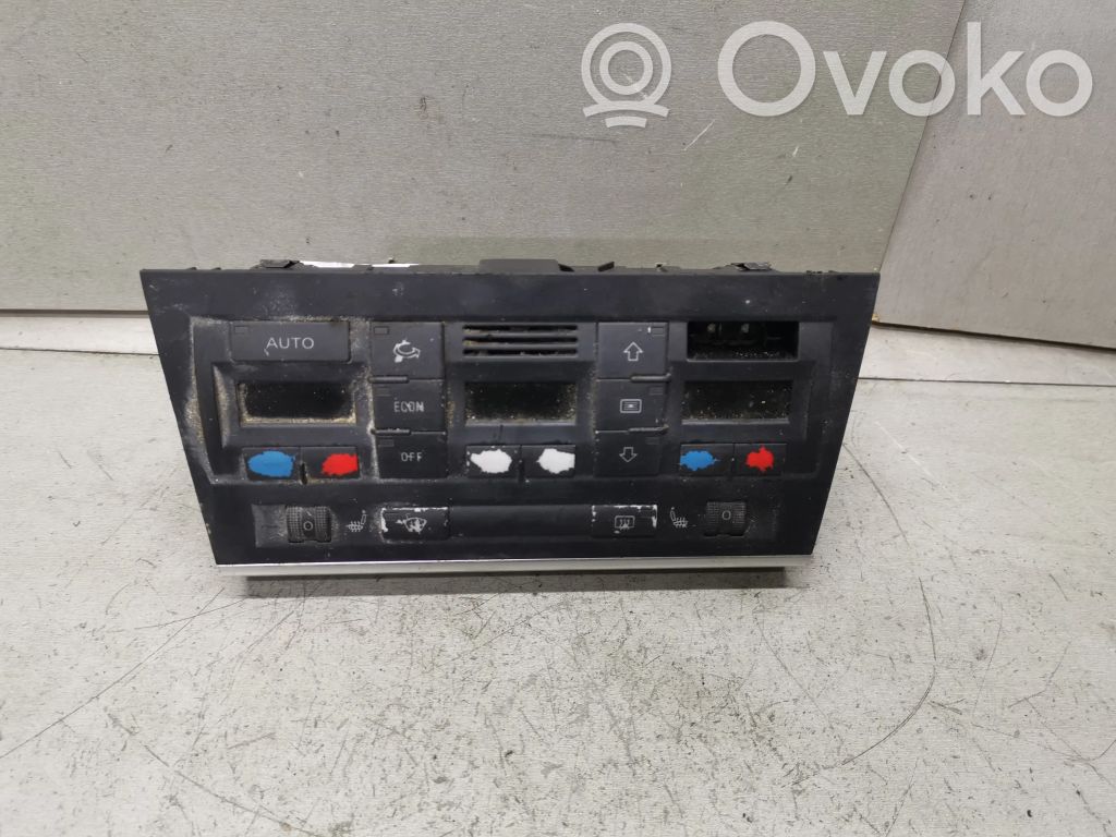Audi A4 S4 B6 8E 8H Panel klimatyzacji 