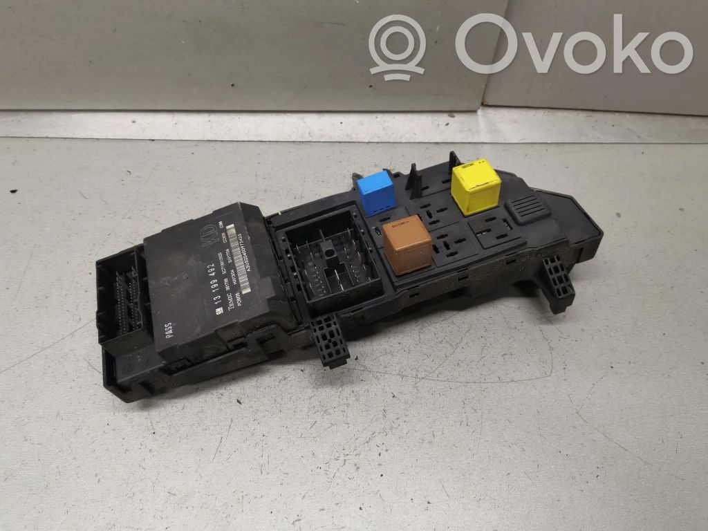 Sulakemoduuli   13181983,13199492