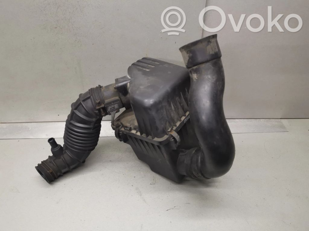 Air filter box   281642A500,281381M250,282112H200