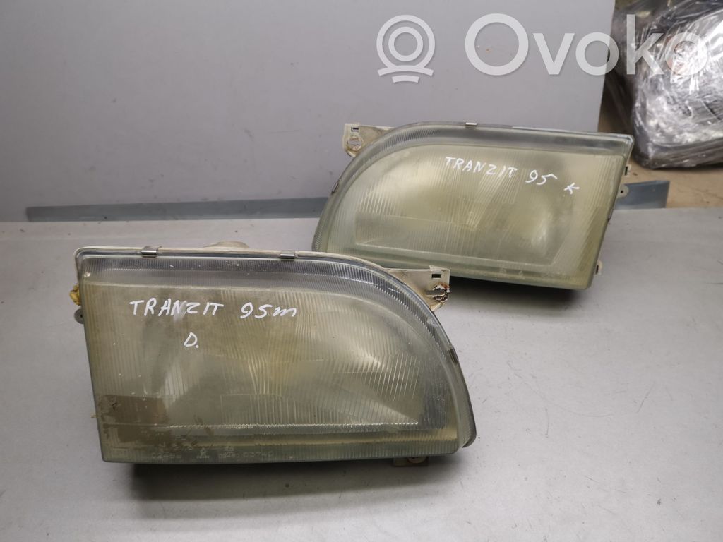 Ford Transit Headlights/headlamps set 