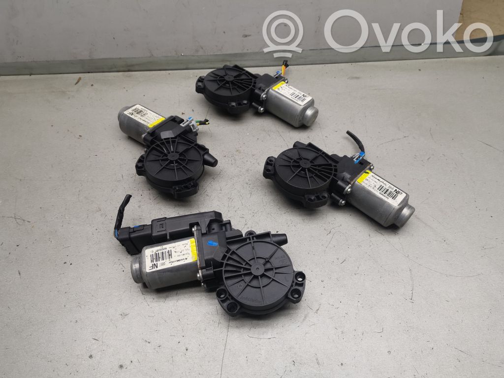 Hyundai Sonata Silnik regulatora szyby drzwi przednich 