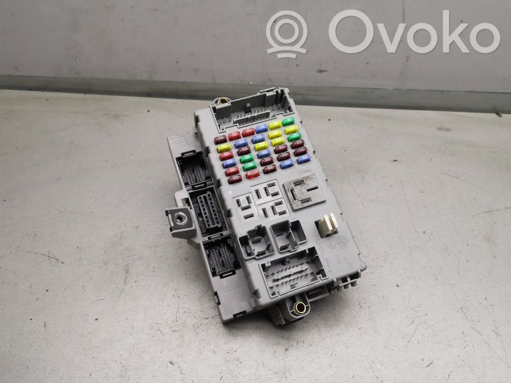 Fuse module   A653