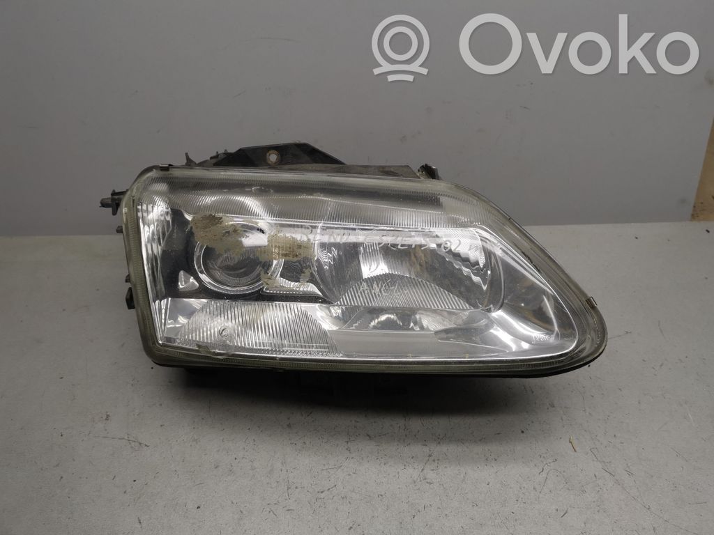 Renault Espace III Headlight/headlamp 