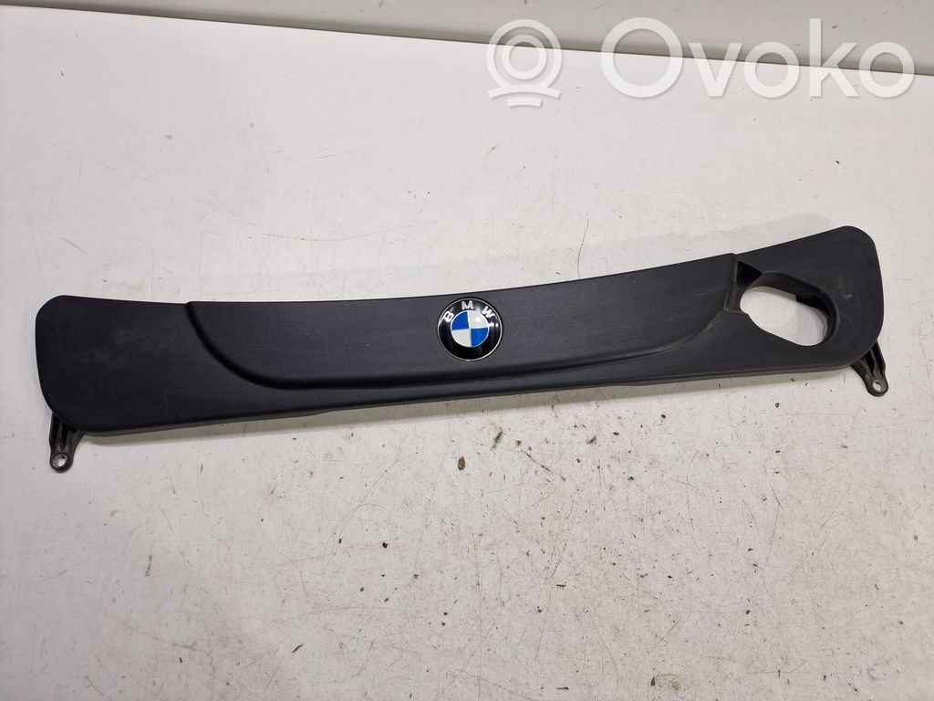 BMW 5 E60 E61 Dzinēja pārsegs (dekoratīva apdare) 