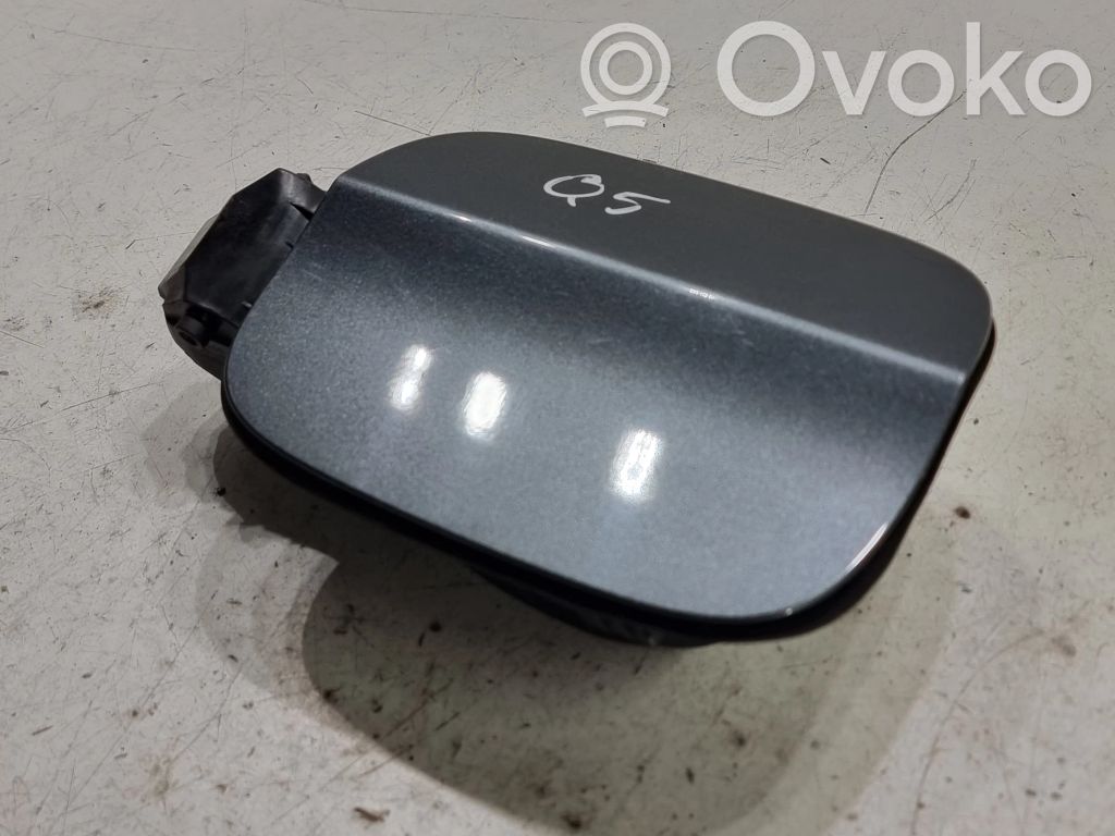Audi Q5 SQ5 8R Klapka wlewu paliwa 