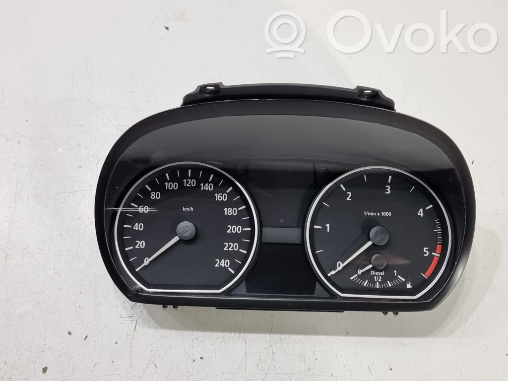 BMW 1 E81 E87 Nopeusmittari (mittaristo) 