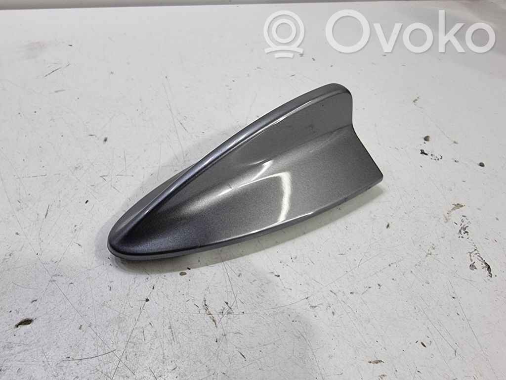 BMW 3 E90 E91 Osłona anteny dachowej GPS 