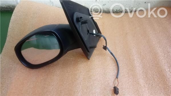 Front door electric wing mirror
