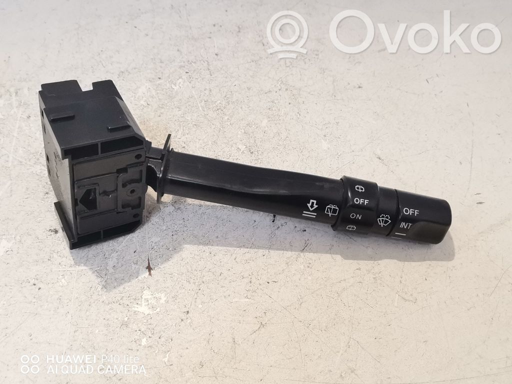Honda CR-V Wiper control stalk 