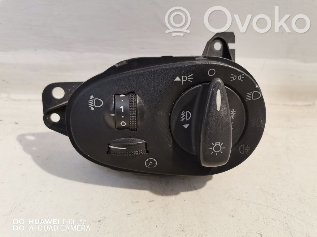 Ford Focus Light switch 