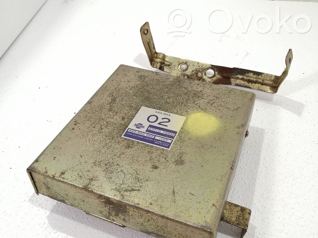 Nissan Almera N16 Engine control unit/module 
