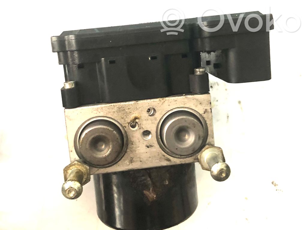 ABS-pumppu   4670A643,06210963843,06261338351