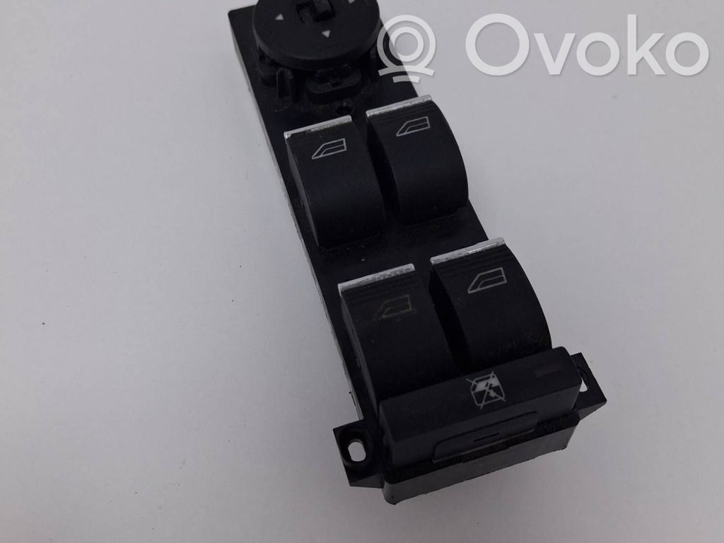 Interruptor del elevalunas eléctrico   8M5T14A132AB