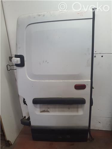 Puerta trasera   7751477911