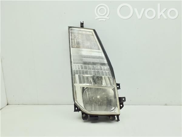 Renault Maxity Phare frontale 