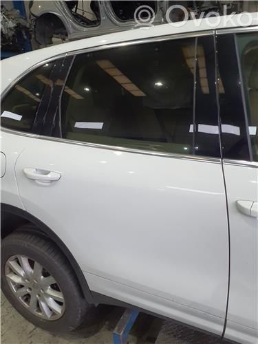 Porsche Cayenne (92A) Puerta trasera 