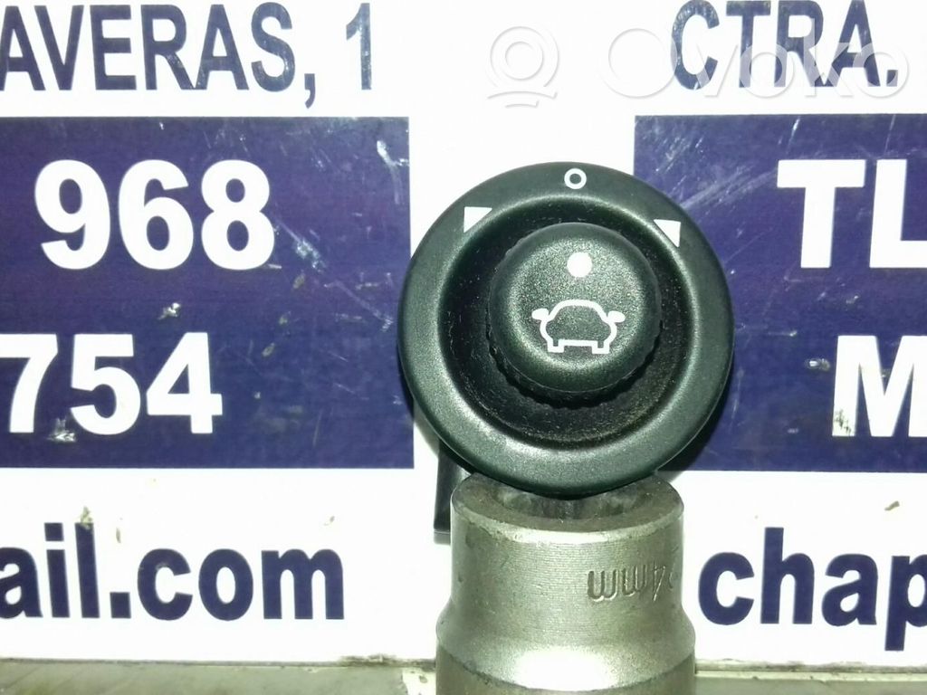 Ford Fiesta Wing mirror switch 