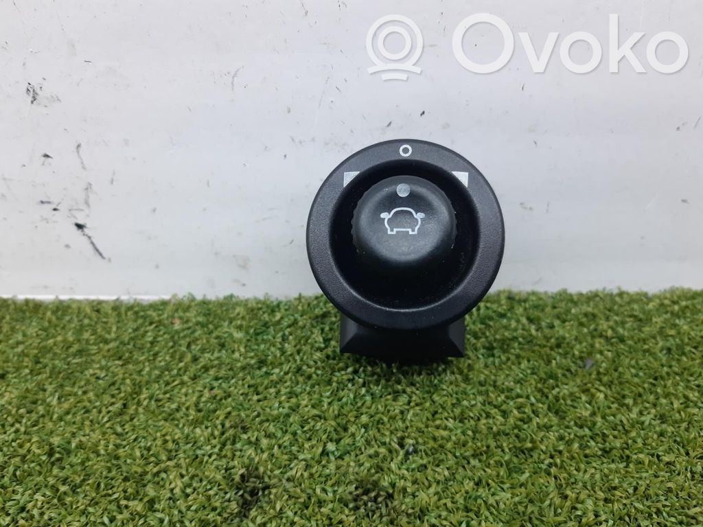 Headlight level height control switch   93BG17B676