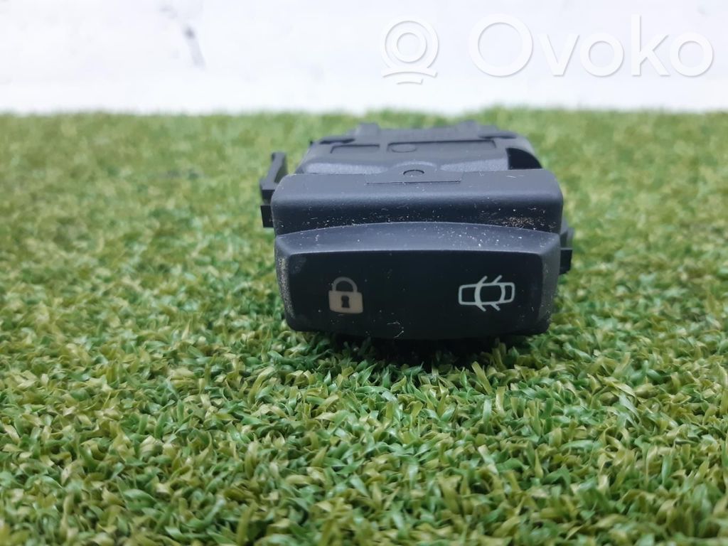 Central locking switch button   2648803