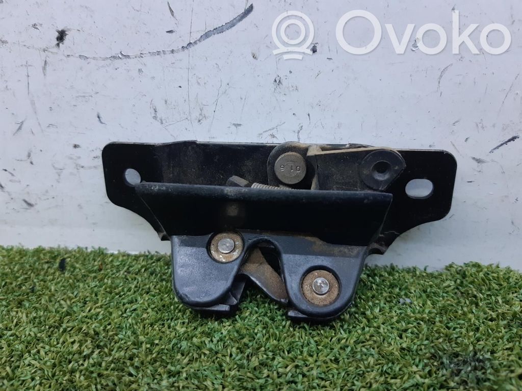 Tailgate/trunk/boot lock/catch/latch