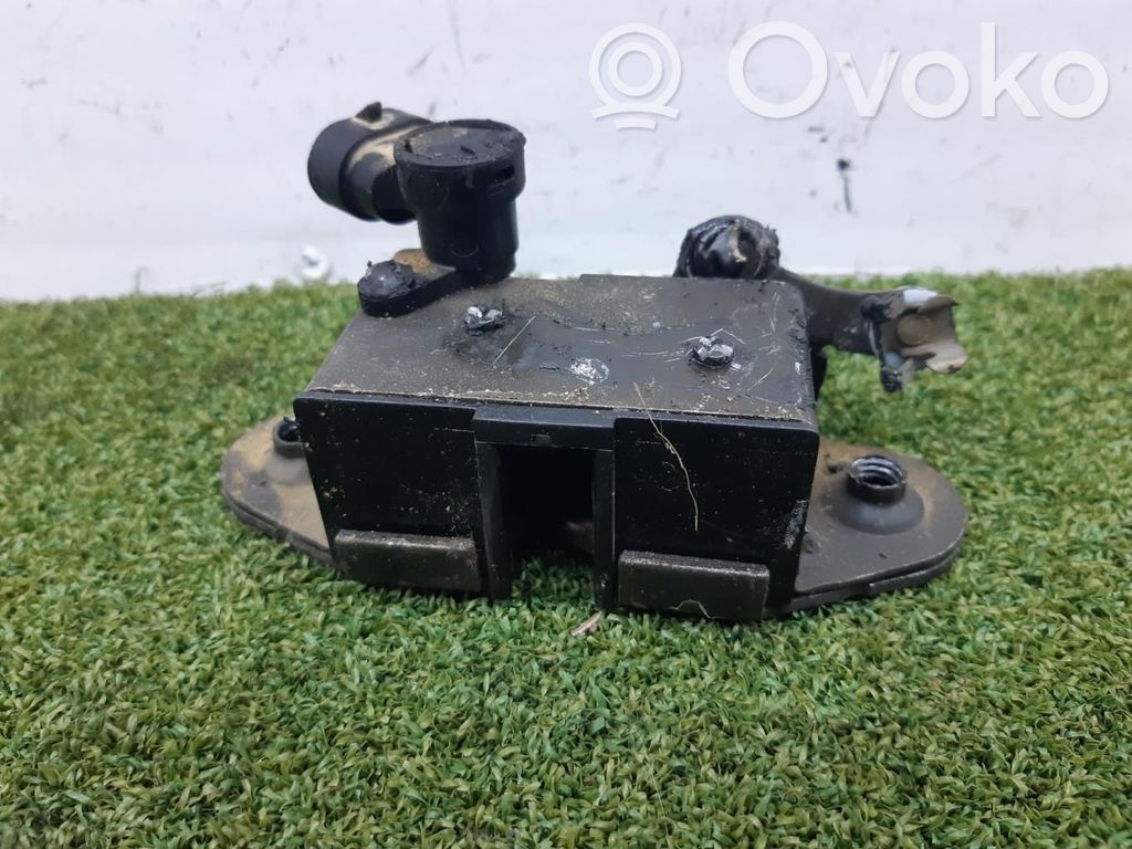 Tailgate/trunk/boot lock/catch/latch   673ADA