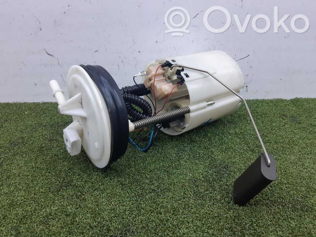 Nissan Almera N16 Bomba interna de combustible 