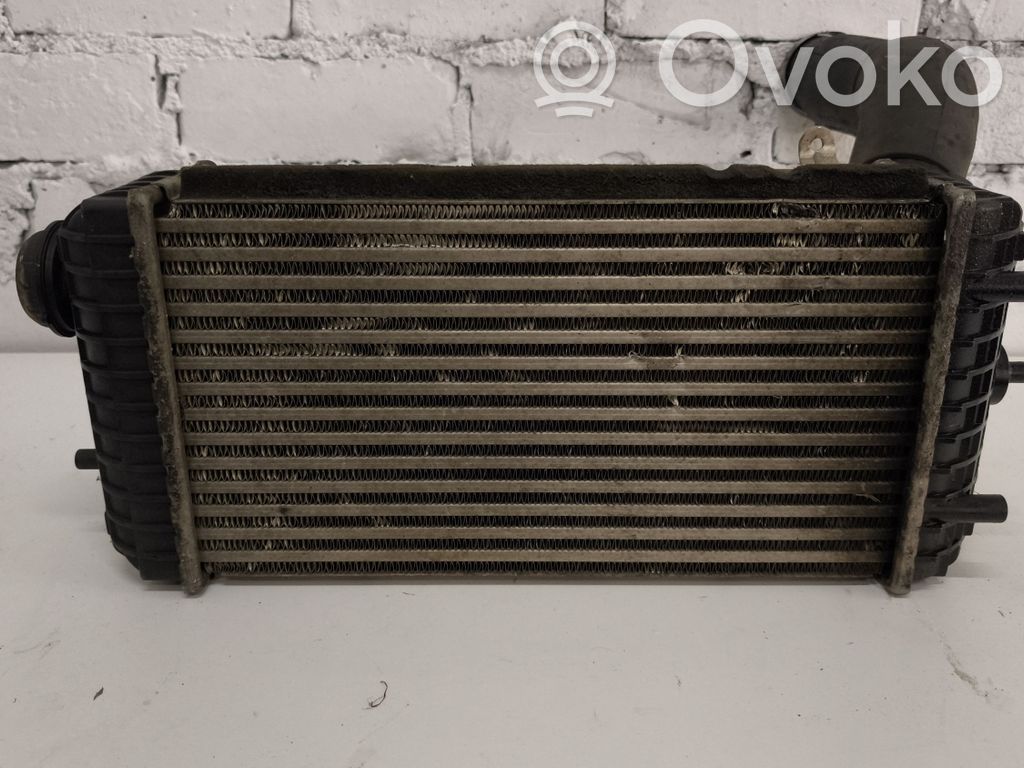 KIA Sorento Chłodnica powietrza doładowującego / Intercooler 