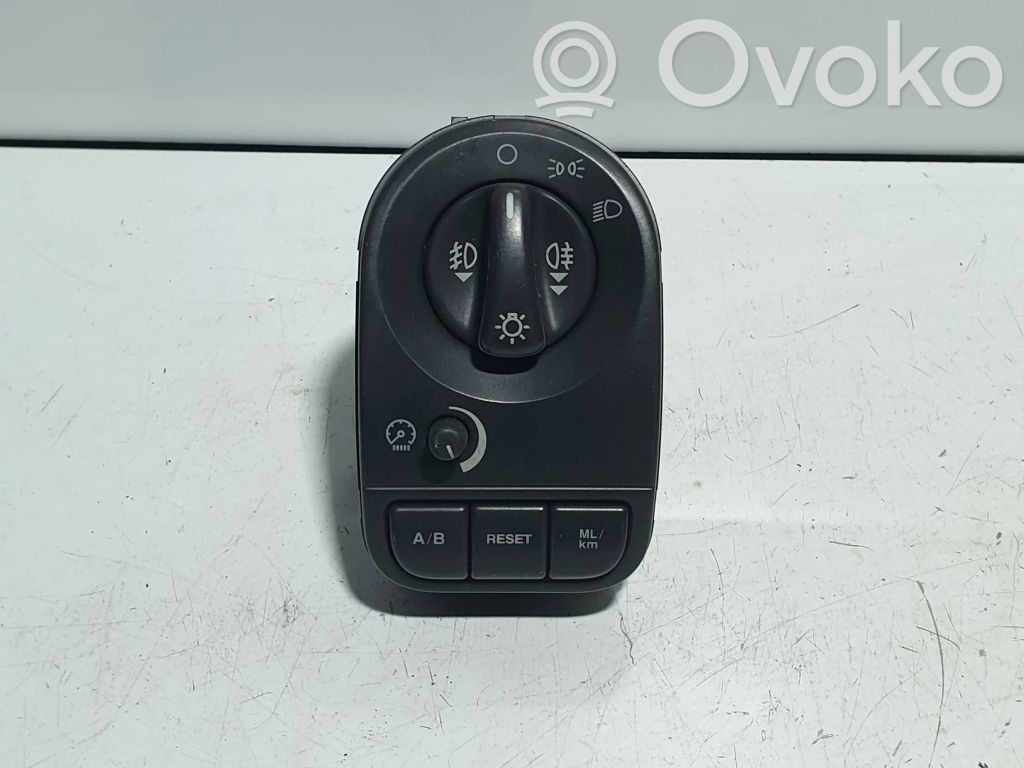 Jaguar X-Type Light switch 