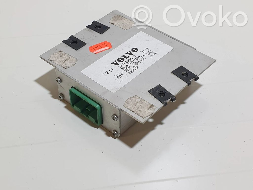 Volvo XC90 GPS navigation control unit/module 