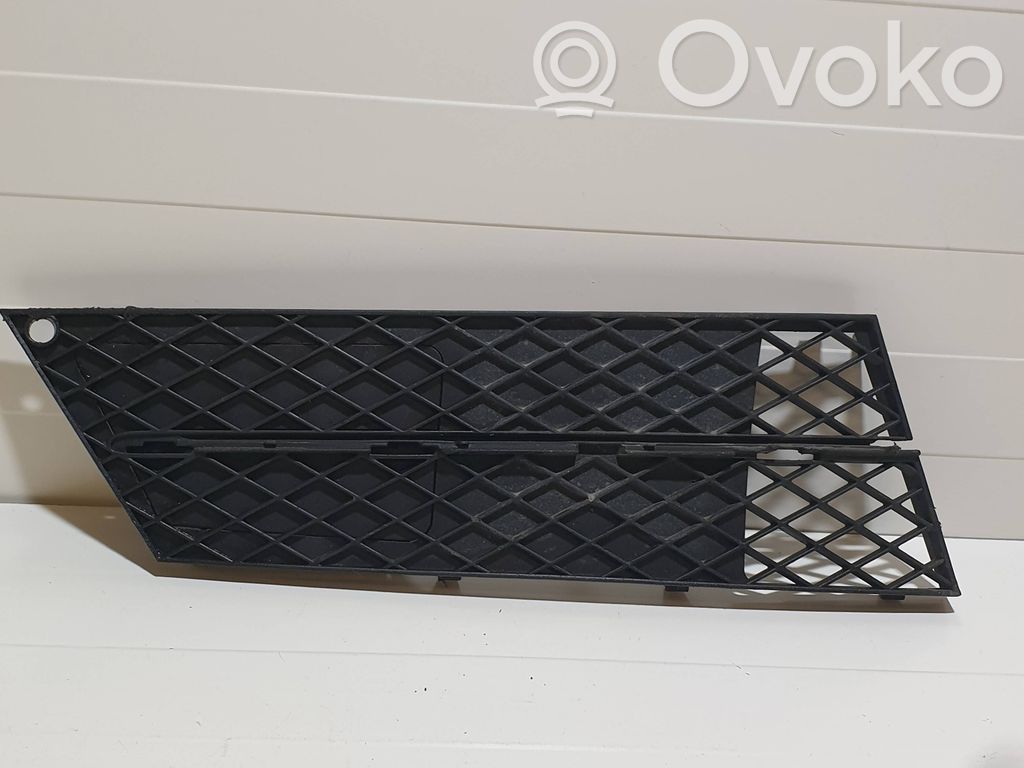 BMW 5 E60 E61 Unteres Gitter dreiteilig vorne 