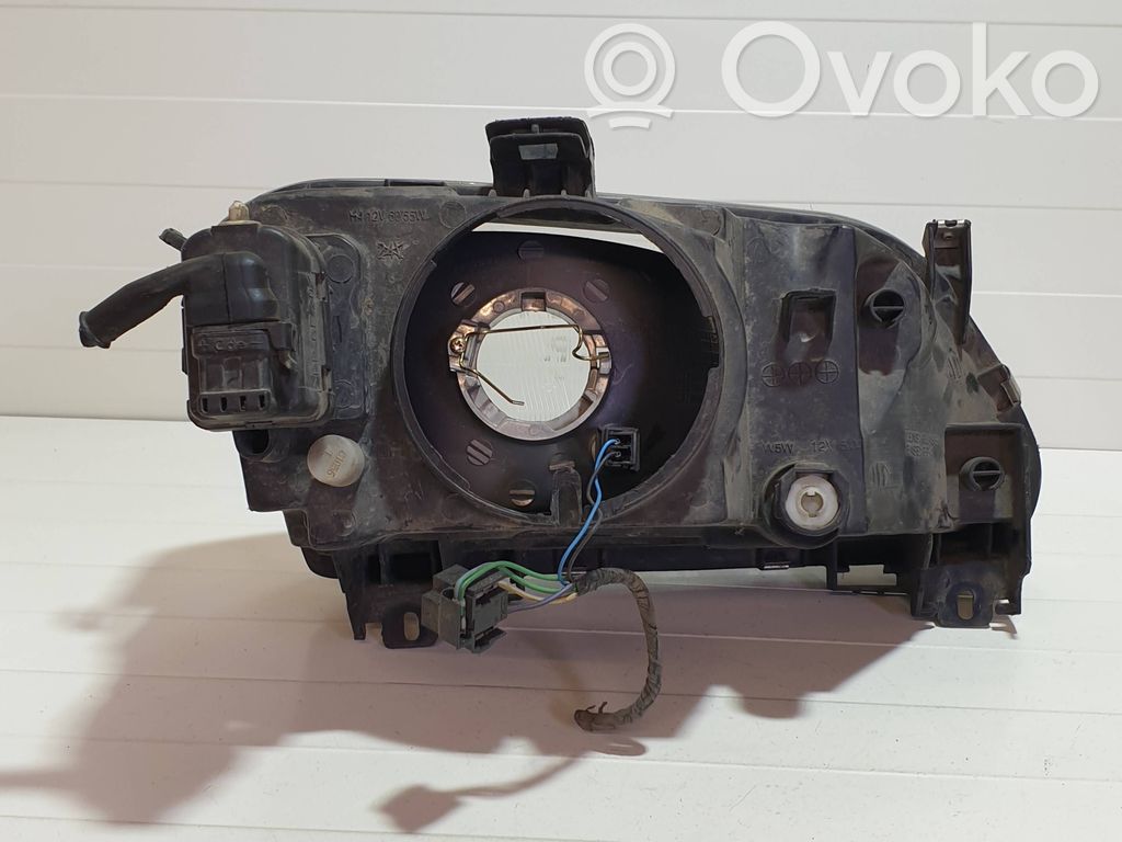Scheinwerfer   203692B