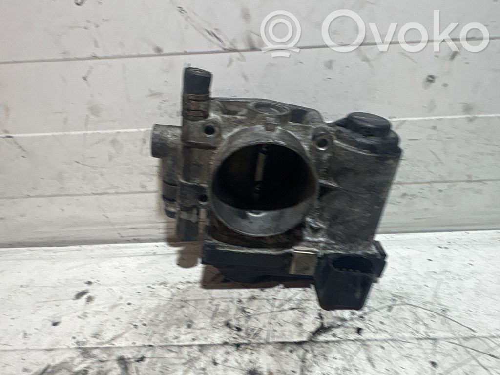 Opel Astra H Zawór przepustnicy 