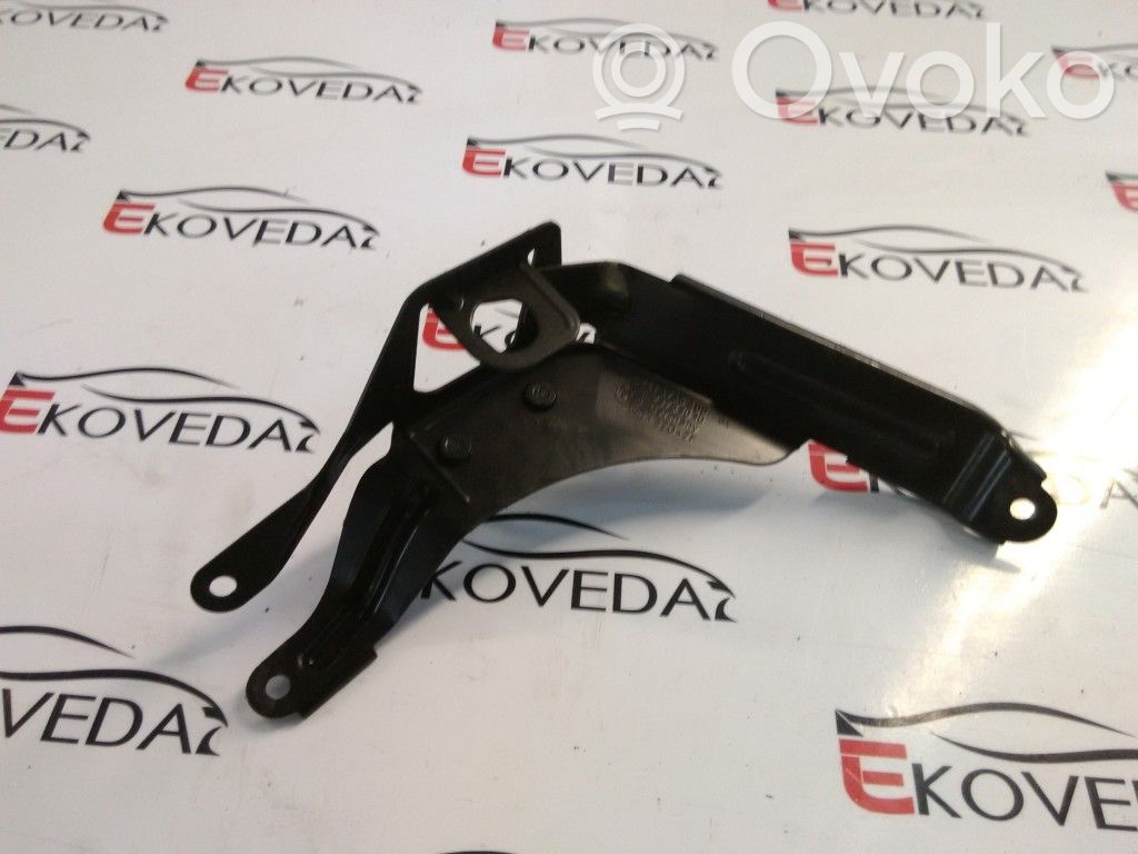 BMW 3 E92 E93 Radiator mount bracket 