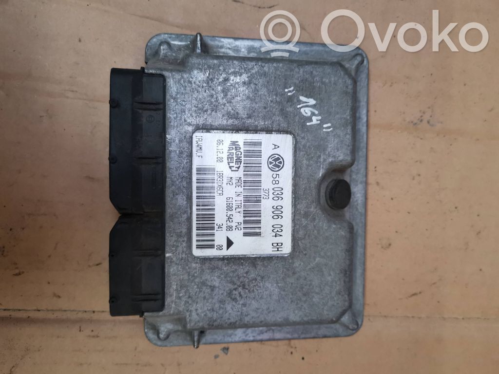 Volkswagen Golf IV Engine control unit/module 