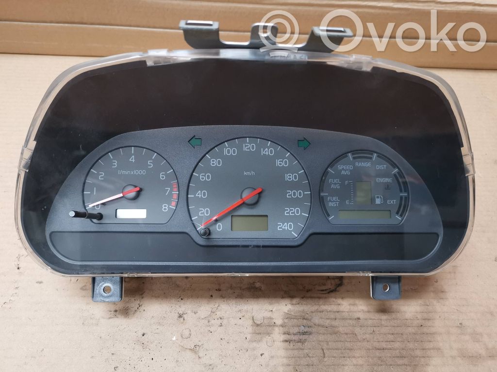 Volvo S40, V40 Speedometer (instrument cluster) 