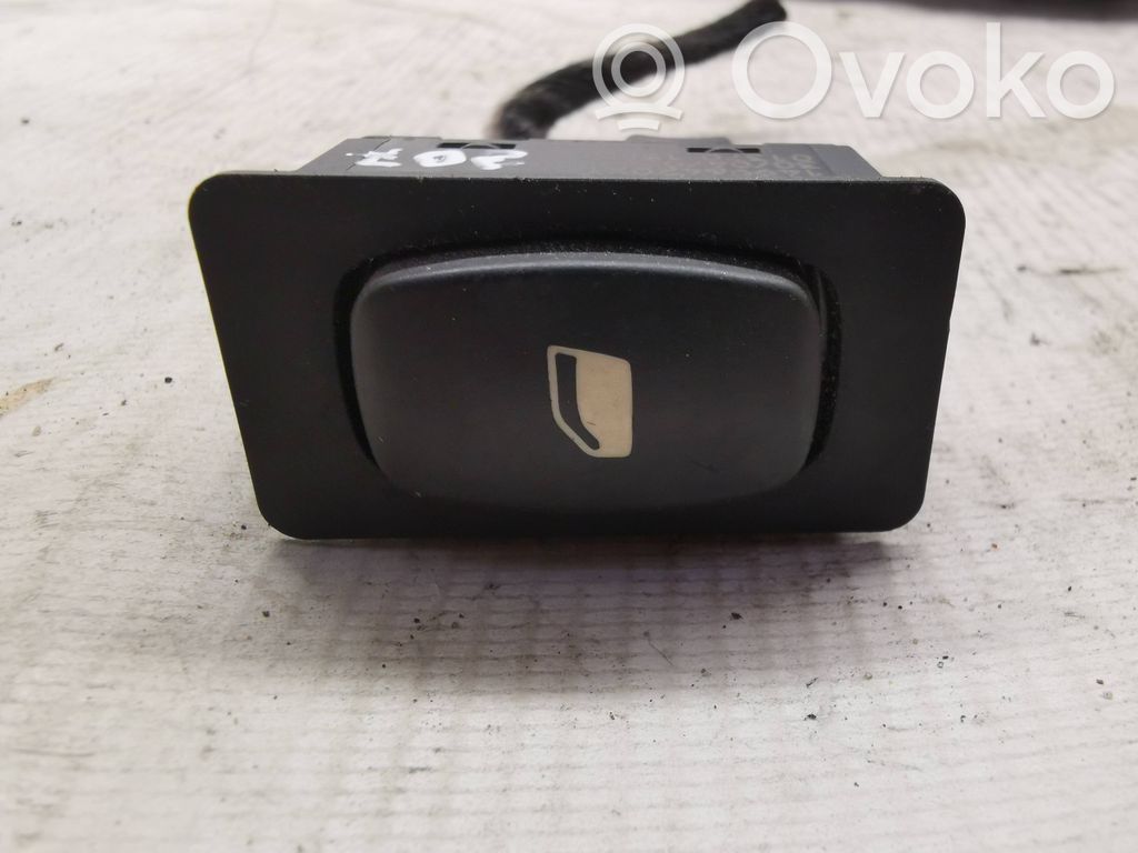 Peugeot 807 Electric window control switch 
