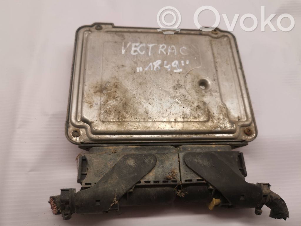 Opel Vectra C Engine control unit/module 